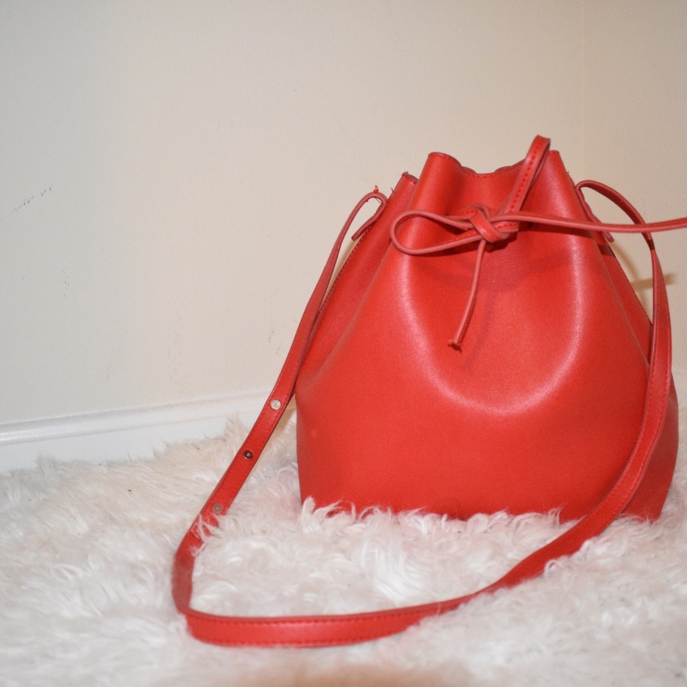 Red Drawstring Bucket Bag - Picture 5 of 5